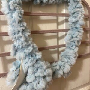 Trilogy rabbit fur Blue  Pull-Through Scarf new with tags